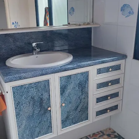 Joli Rez De Jardin Avec Piscine *